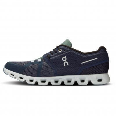 On Cloud Midnight Navy blå promenad fritid allroundsko fotriktig skum lättvikt snabblås