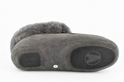 Axelda fårskinnstofflor Asphalt London Mocka gummi