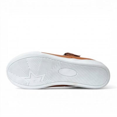 charlotte of sweden sandalsko sneaker mjukt skinn urtagbar sula fotriktig kardborre cognac brun natur