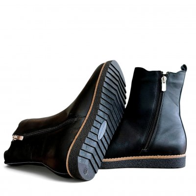 Charlotte Of Sweden känga stretch dragkedja svart black resår zipper känga dam skinn urtagbar fotbädd mjuk