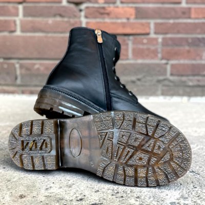 Charlotte Of Sweden känga Boots med snörning black svart multi zipper snörning dam skinn dragkedja urtagbar fotbädd mjuk