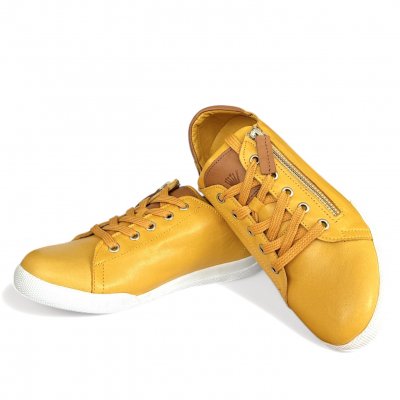 Charlotte Of Sweden the Sneaker Dam zitrone citron gul brandy brun dragkejda zipper skinnsko snörning lågsko urtagbar innersul