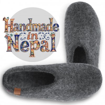 green comfort ulltofflor äkta fotriktiga sköna varma bekväma dam herr Nepal handtovad mörkgrå antracit mockasula